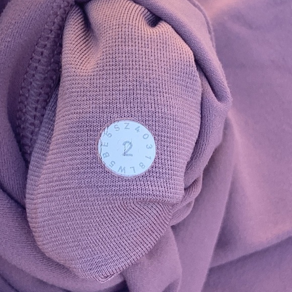 Lululemon Align leggings, size 2, 28 inch in Figue - Picture 3 of 4